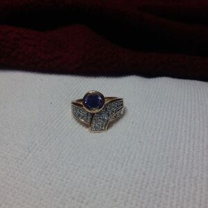 Beautiful fun fashion ring